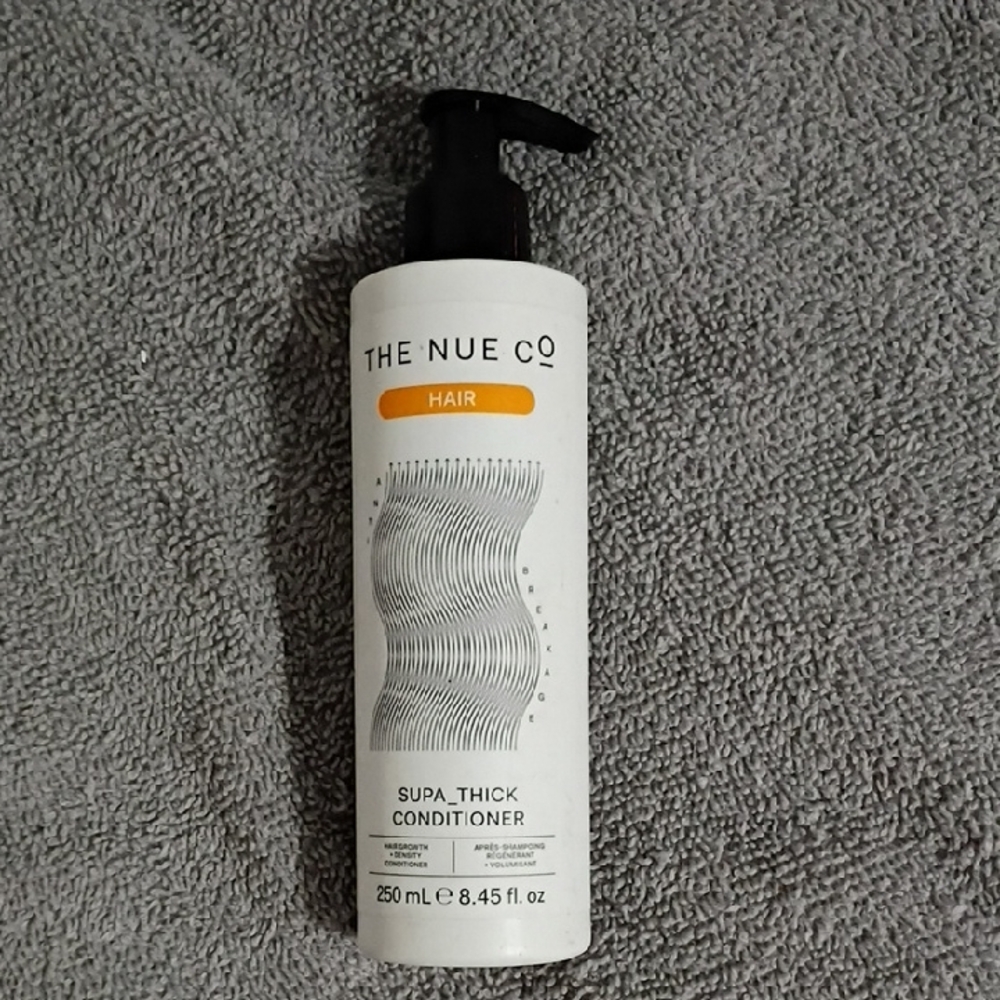 The Nue Co. Supa Thick Hair Conditioner - White and Black Bottle